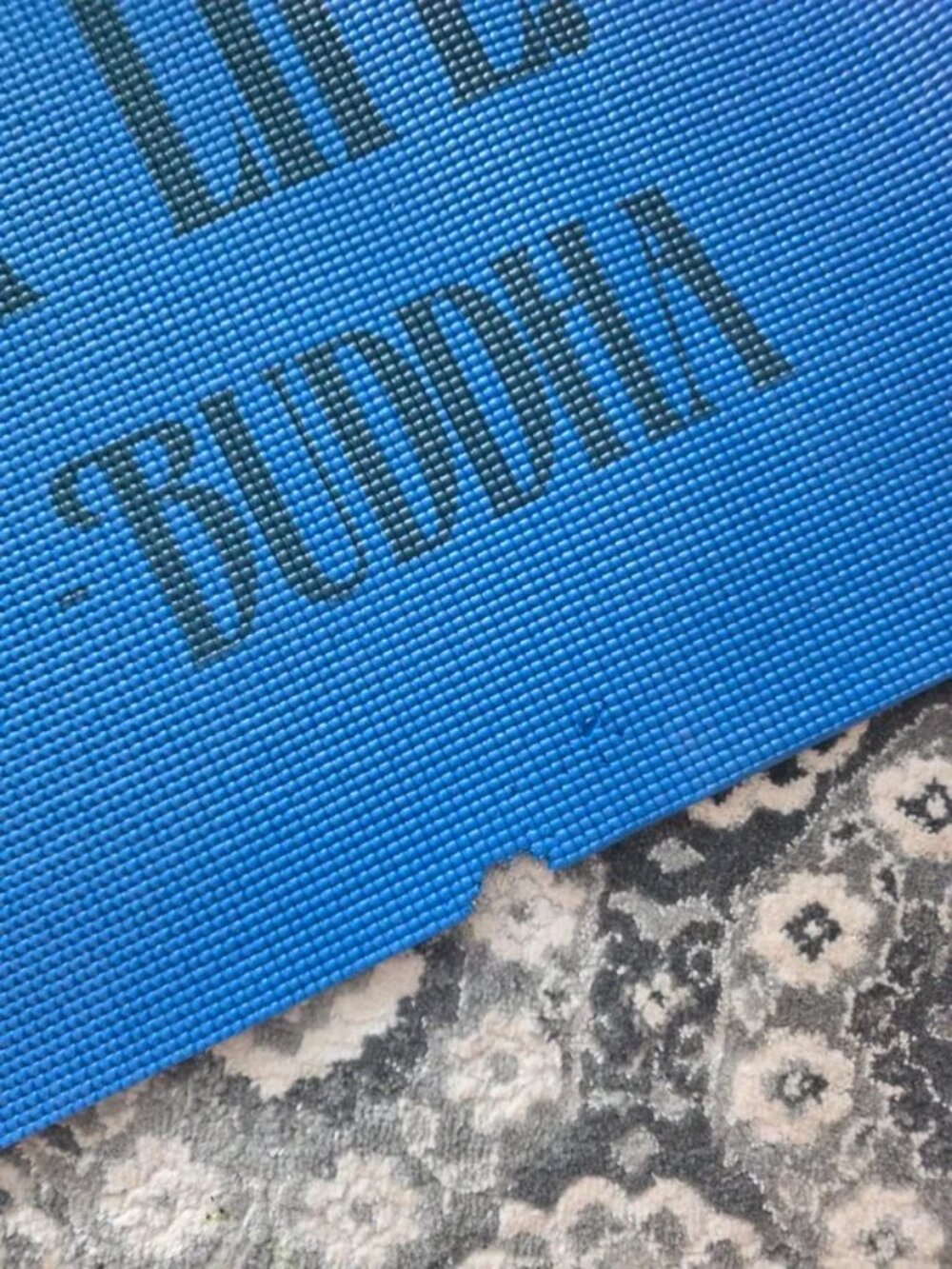 TPE foam yoga mat, blue textured exercise mat with carrying strap - Picture 3 of 5